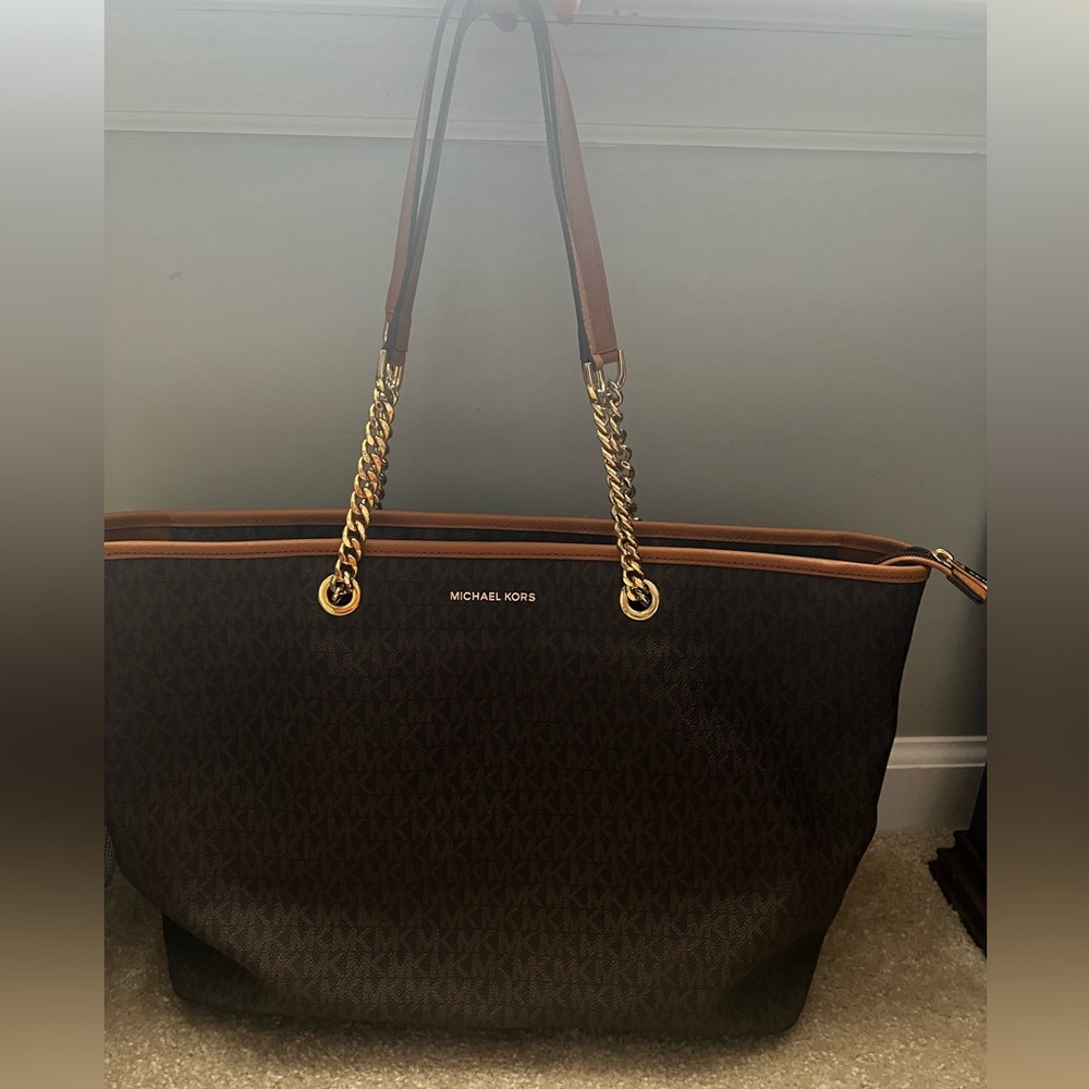 Michael Kors purse